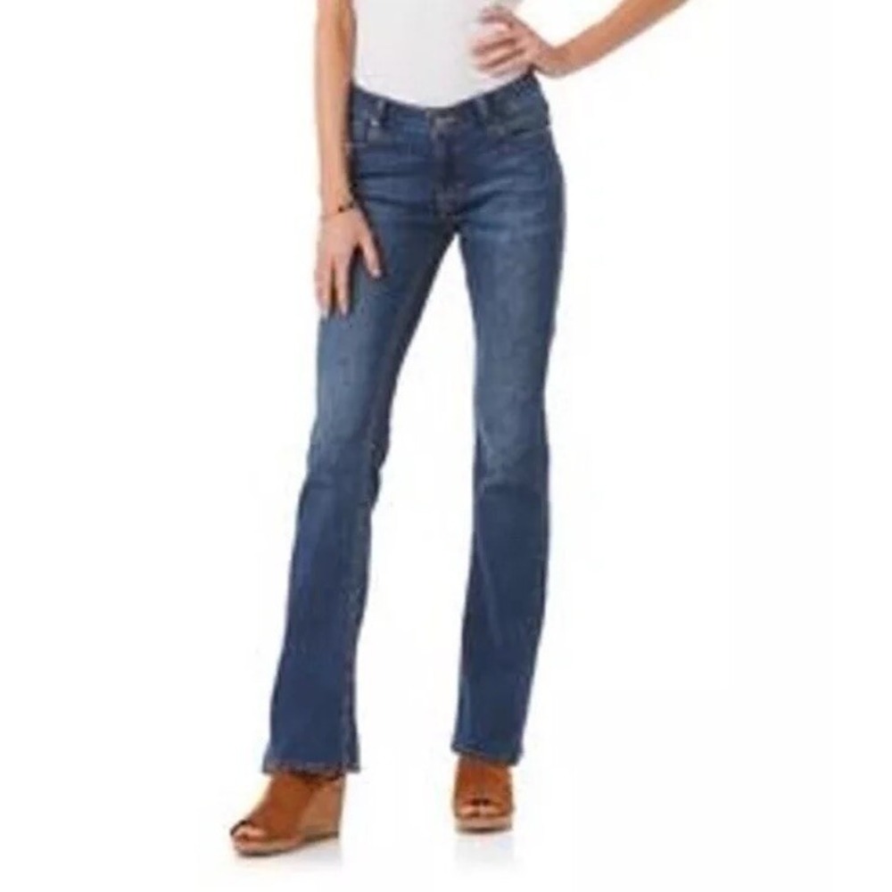 Route 66 Low Rise Boot Cut Jeans Women's Size 6 Blue